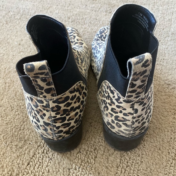 Leopard Booties - Picture 4 of 8